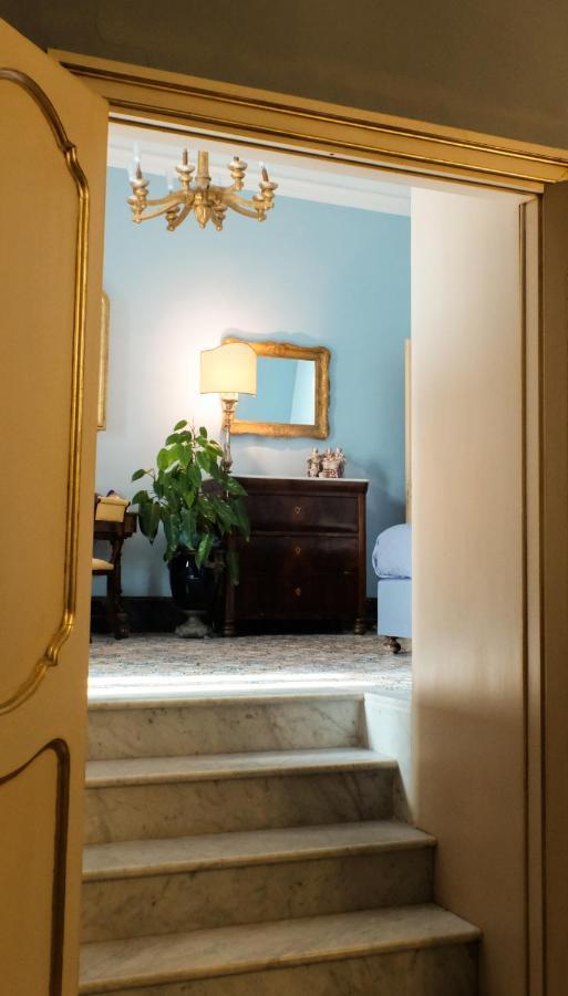 Donna Guia Suite Palermo Exterior foto